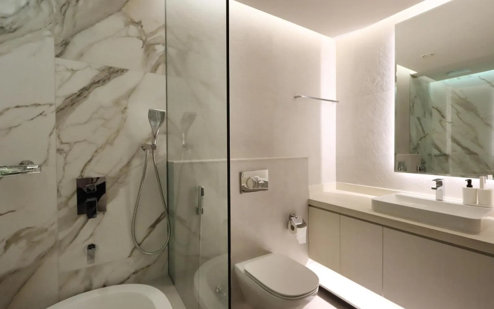 Livbnb -Glam Studio In Marina Next To Marina Walk Dubai 0*,